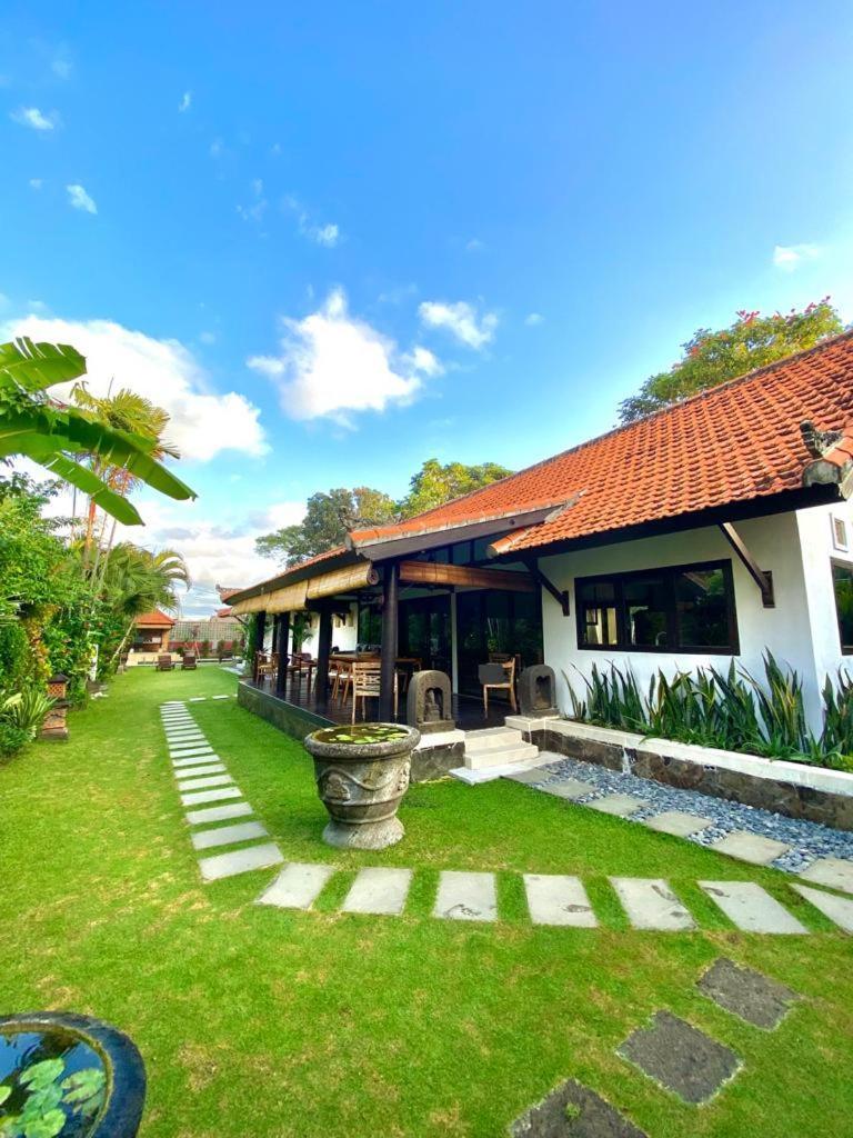 Puri Ayu Hotel Canggu  Bagian luar foto