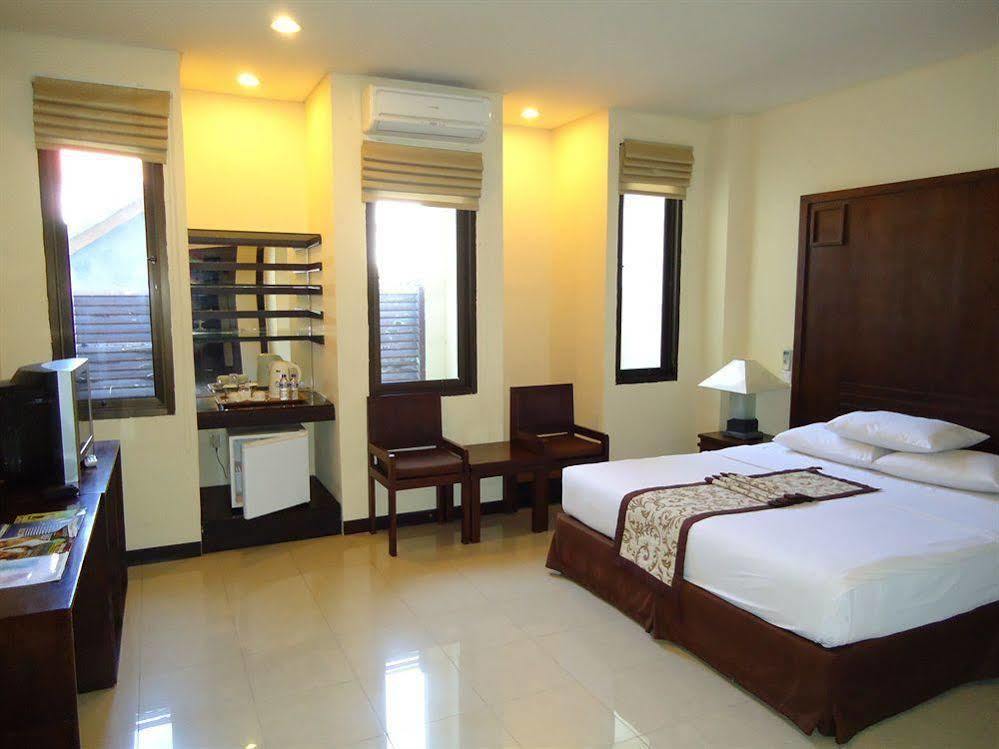 Puri Ayu Hotel Canggu  Bagian luar foto
